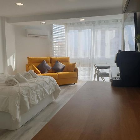 Estudio Amalfi Torre Del Mar Exteriér fotografie